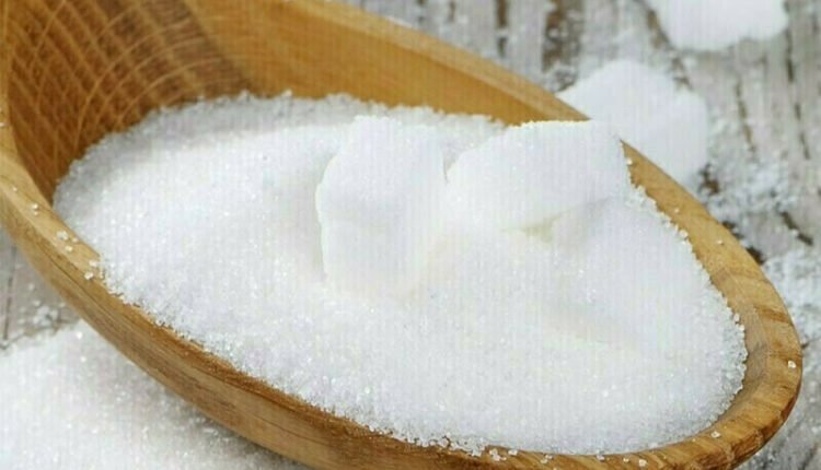 ملک میں چینی کی قیمت کی ڈبل سنچری مکمل